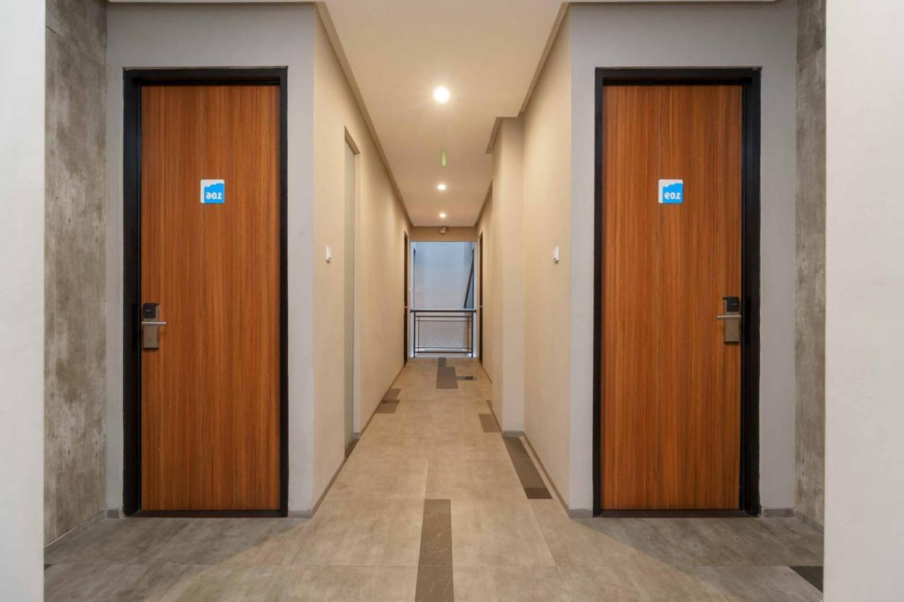 Wisma tamu Reddoorz Near Radio Dalam 3 Jakarta